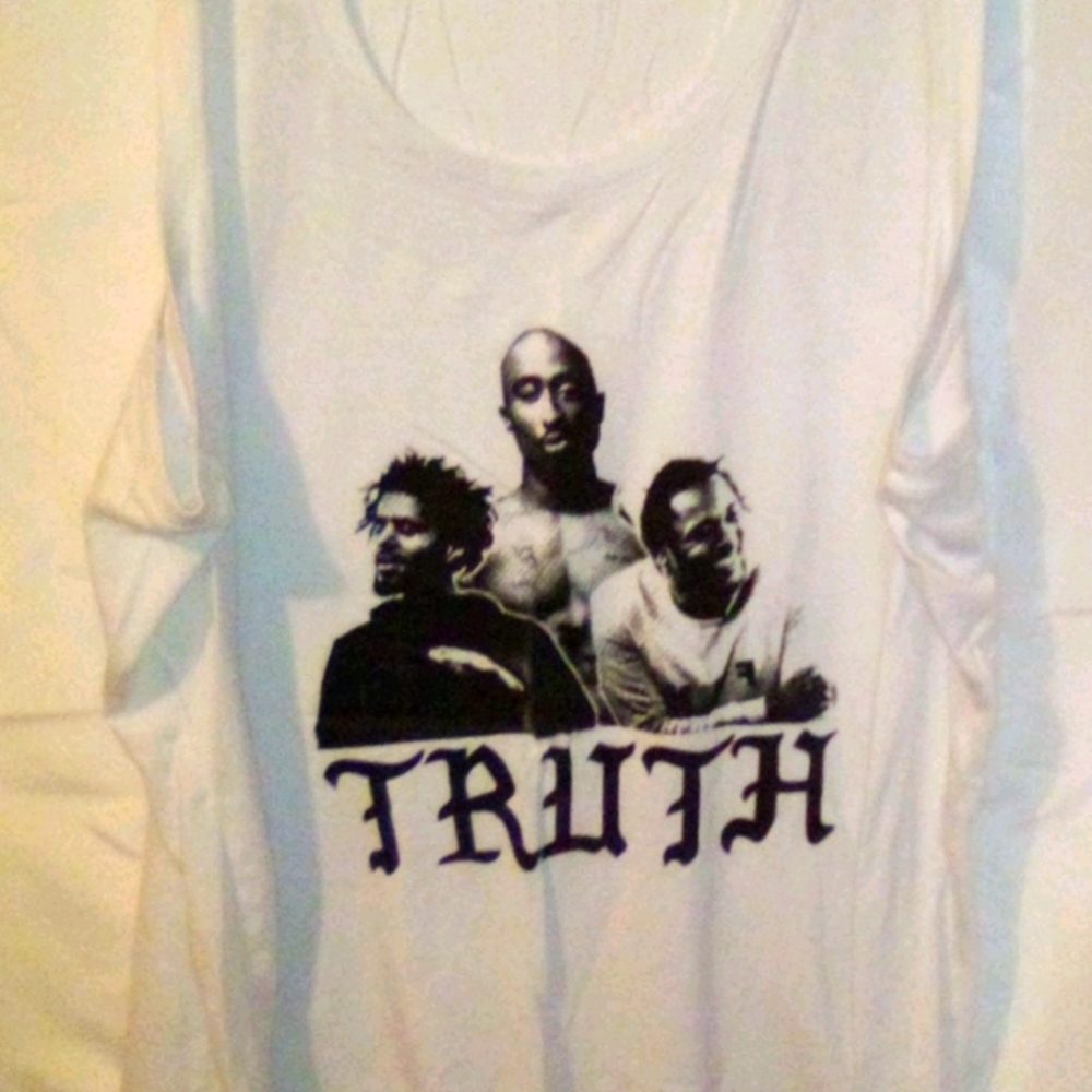 Tank Top with 2pac 3X District Made